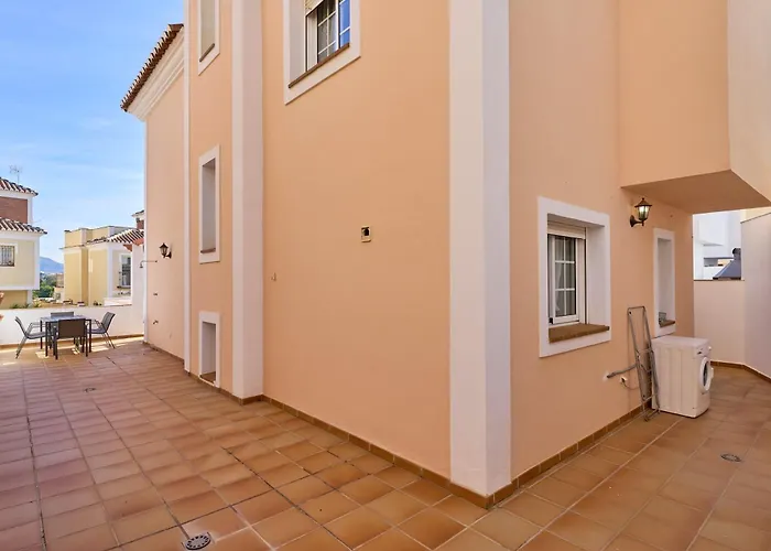 Bianca Villa Malaga